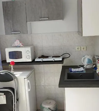 Hodosi Apartman * Velky Meder
