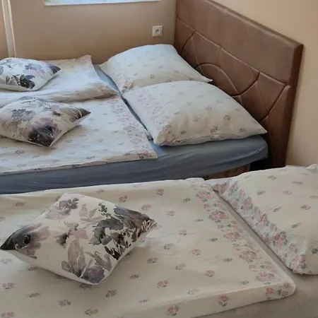 Hodosi Apartman *
