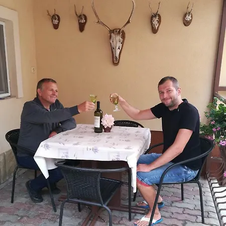 Hodosi Apartment